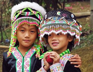 Hmong (2)