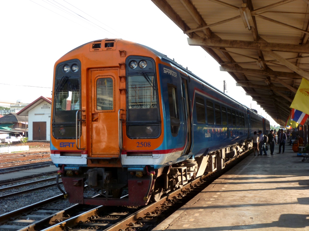 Les trains : un transport économique en Thaïlande