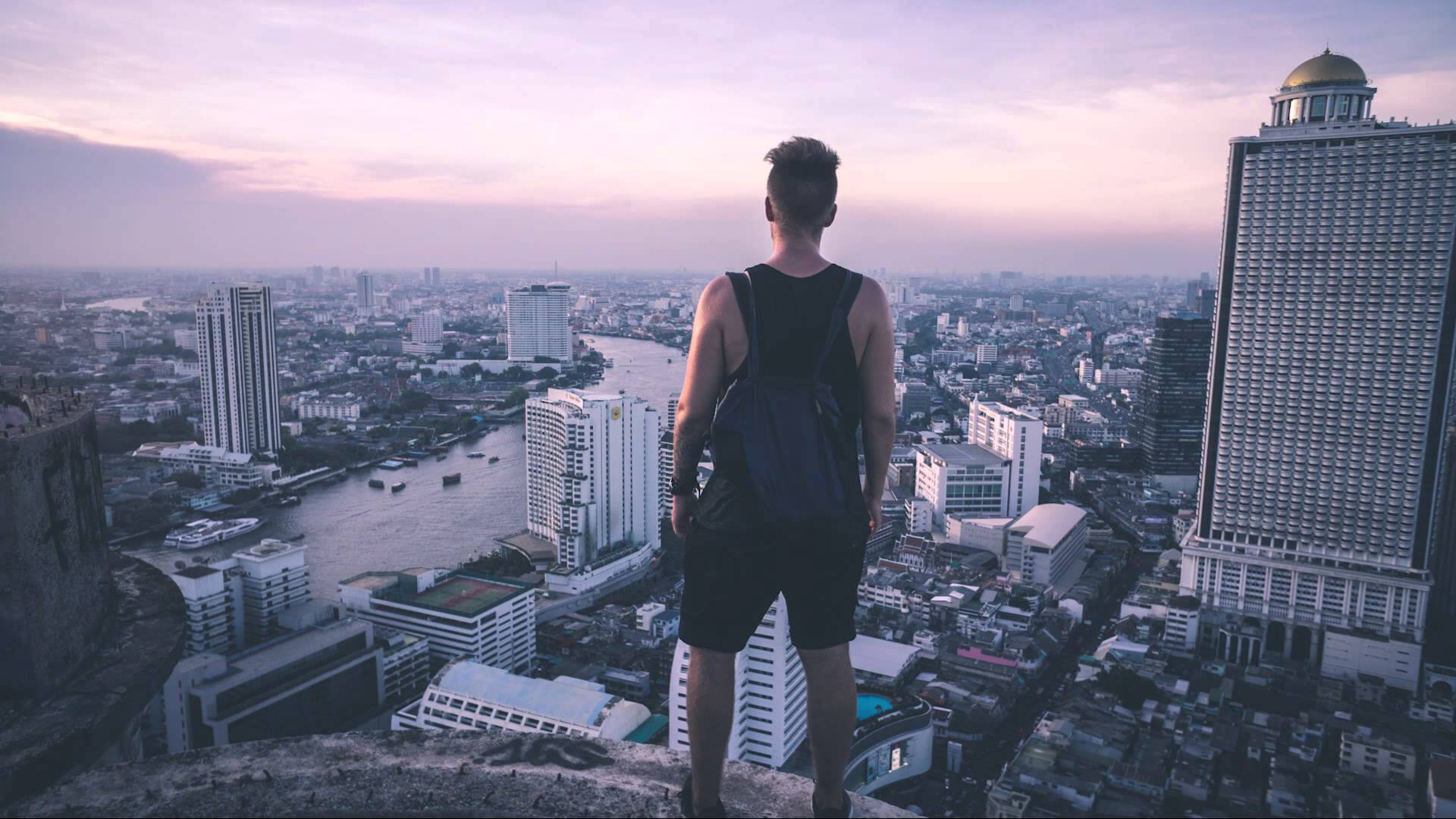 [BANGKOK] Sathorn Unique – la Tour Fantôme Désaffectée