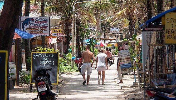 Thaïlande : Phuket prévoit de ramener des touristes vaccinés d'ici octobre, sans quarantaine