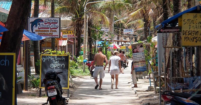 Thaïlande : Phuket prévoit de ramener des touristes vaccinés d'ici octobre, sans quarantaine