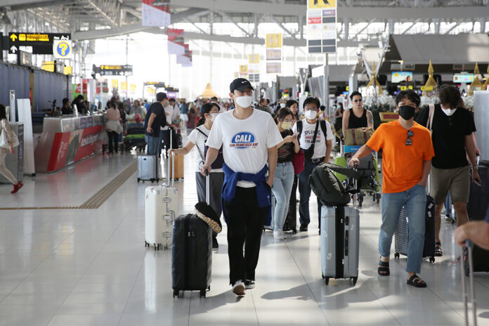 Le ministère du Tourisme thaïlandais souhaite mettre fin à toutes les restrictions d’entrée d'ici le 1er juin