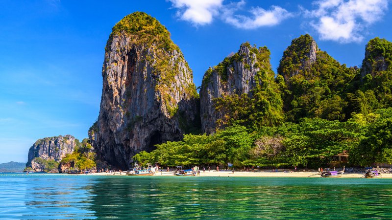 3 Parcs Nationaux en Thaïlande Rendus Célèbres par "Jurassic World : Rebirth"