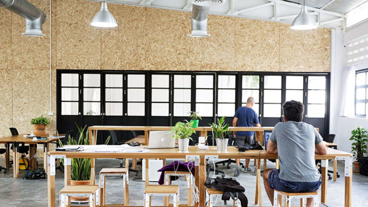 La Thaïlande Durcit les Règles Fiscales Pour les Travailleurs Étrangers