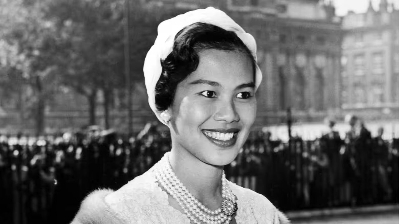 Décès de la Reine Mère Sirikit