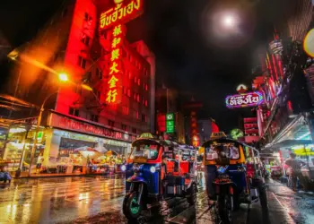 Bangkok skyline skyline with modern skyscrapers and Chao Phraya river in Thailand