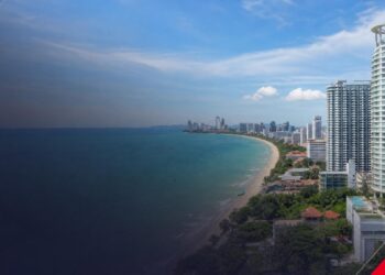 Featured image Pattaya 2026 : vue urbaine et bord de mer, guide expatrié