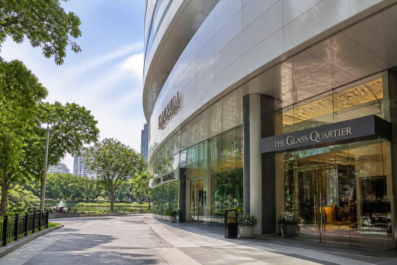 Phrom Phong : l'élégance internationale au cœur du luxe