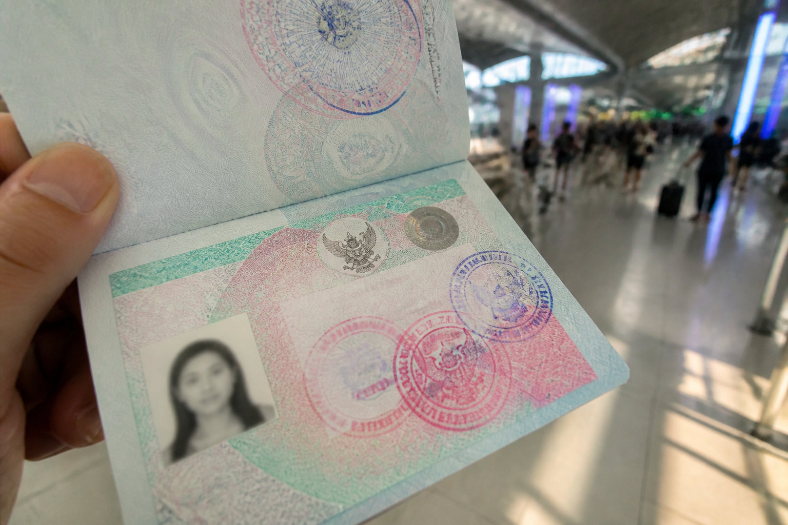 Optimisation de la traçabilité bancaire via les visas LTR et DTV